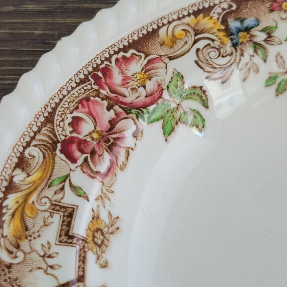 Vintage Johnson Bros Devonshire Gravy Boat & Plate Old English Floral & Bird - Picture 13 of 14